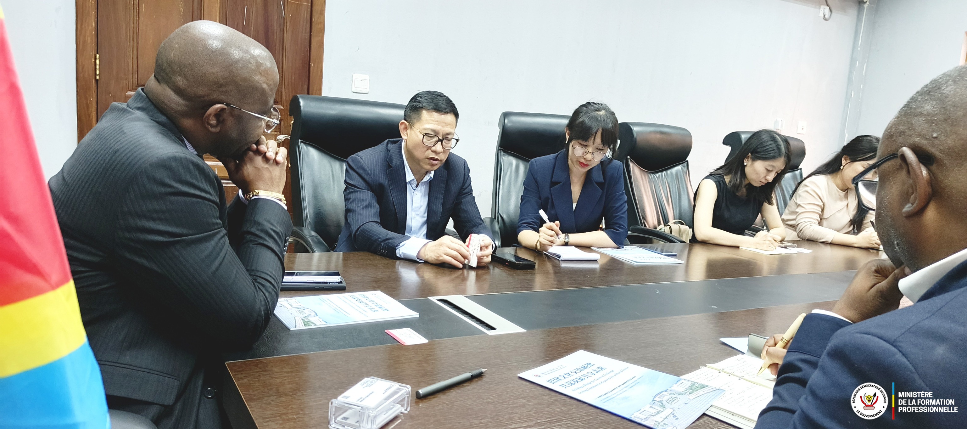 RENFORCEMENT DE LA COOPÉRATION SINO-CONGOLAISE DANS LE SECTEUR DE L'ENSEIGNEMENT PROFESSIONNEL